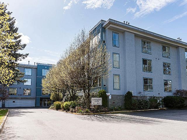 Bright & Spacious 2 Bed/2 Bath Condo In The Heart Of Langley!