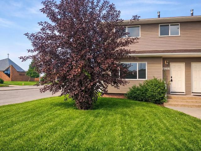Bright & Spacious Half Duplex Available Immediately