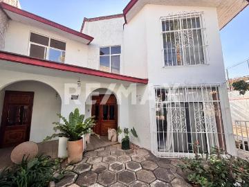 Bright & Spacious Upper Level Apartment for Rent. San Felipe del Agua. Oaxaca
