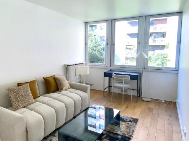 Bright studio located in the 12th arrondissement, Paris Amsterdam Apartments for Rent