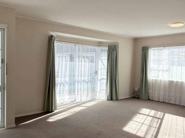 Bright & Sunny Single Level Living in a Peacef.