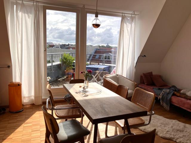 Bright, sunny, stunning view – Mitte/Prenzlauer Berg, Berlin Amsterdam Apartments for Rent