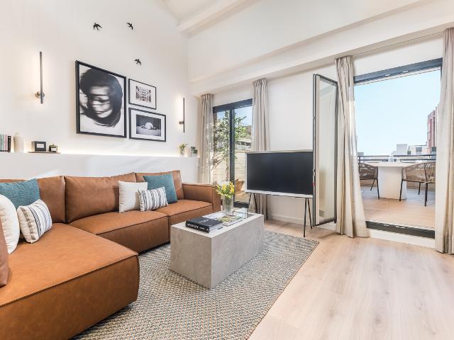 Bright Penthouse in Eixample