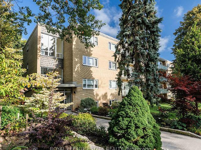 Bright Penthouse In The Beaches With 2 Bedrooms