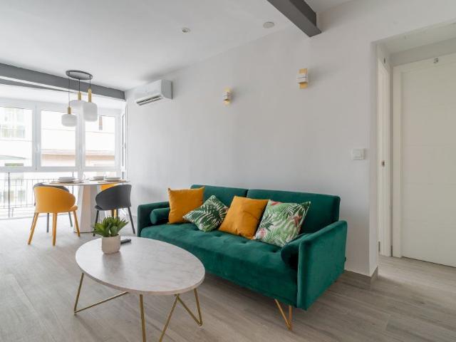 Bright room in Pino Alta