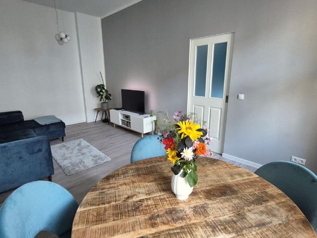Bright, recently refurbished quiet Altbau apartment in Berlin Mitte Moabit / Westphalian Quarter, Berlin Amsterdam Apartments for Rent