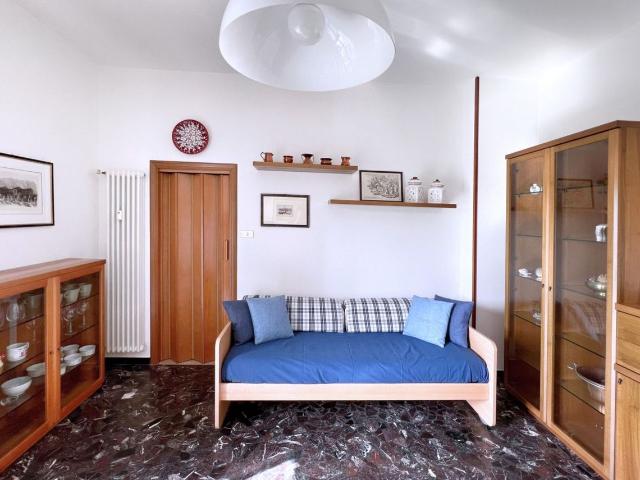 Bright Two Bedroom Apartment with Terrace near Bologna Fair, Bologna Amsterdam Apartments for Rent