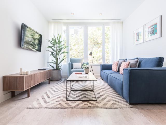 Bright two bedroom in great neighbourhood of Madrid