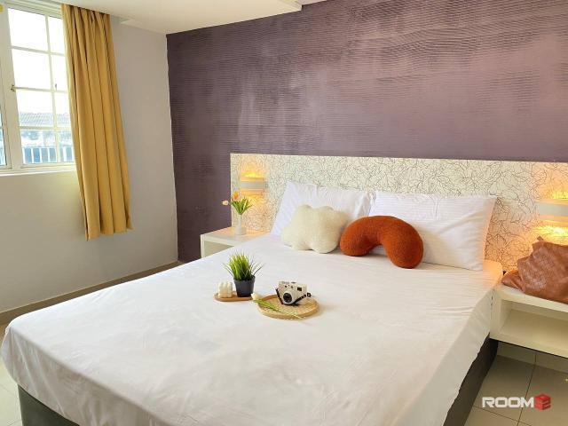 Bright ZERO DEPOSIT Room for Rent at SS2: Perfect for a Relaxing Stay