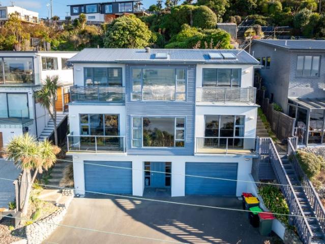 Brighton, 3 bedrooms