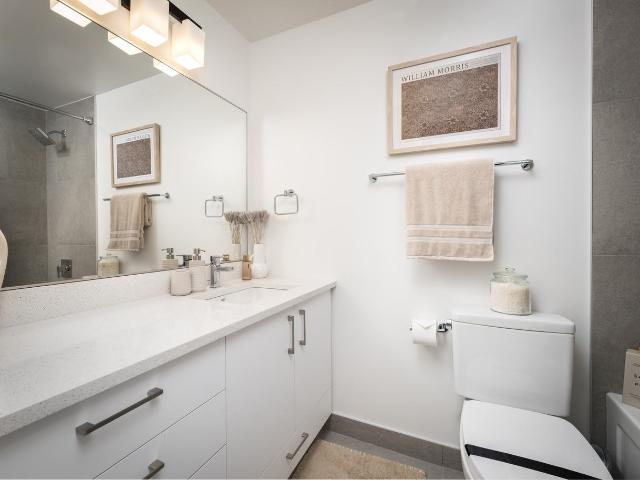 Brightstone 1 Bedroom Apartment for Rent at 6570 Glen Erin Dr, Mississauga, ON L5N 0H4 Meadowvale