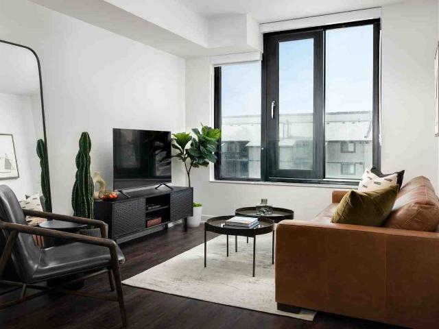Brightstone 2 Bedroom Apartment for Rent at 6570 Glen Erin Dr, Mississauga, ON L5N 0H4 Meadowvale