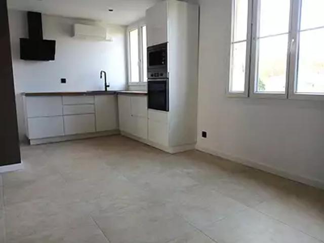 Brignoles 83170 Achat / Vente appartement 3 pièces t3 cave