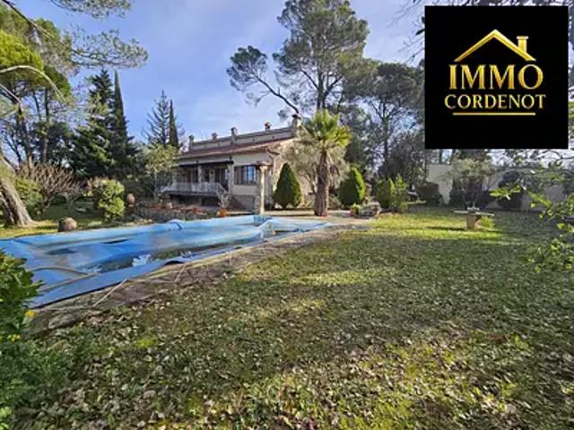 Brignoles 83170 Achat / Vente maison 5 pièces t5 piscine parking