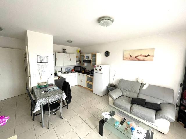 Brignoles Appartement 2 pièces 37 m² avec terrasse box et place