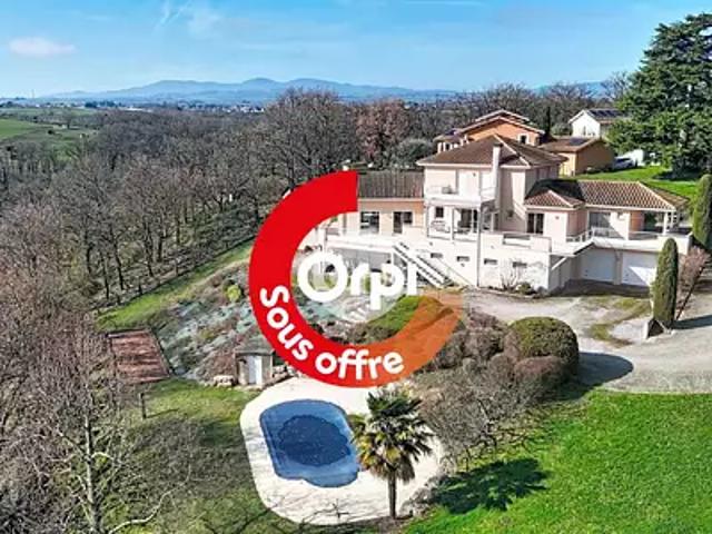 Brignais 69530 Achat / Vente maison 7 pièces t7 piscine jardin