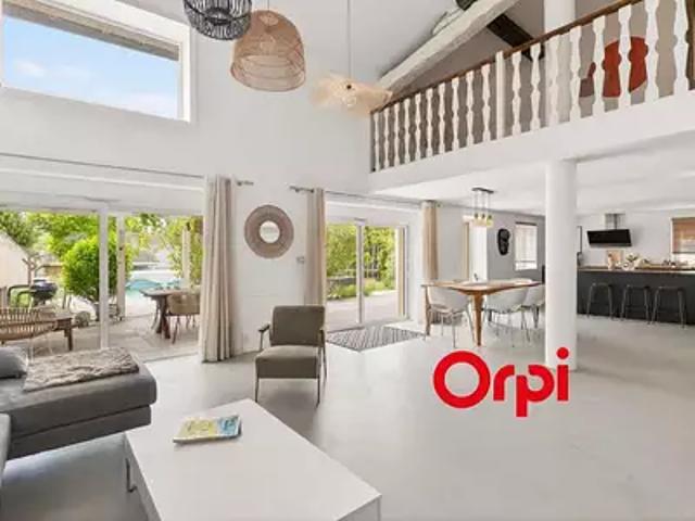 Brignais 69530 Achat / Vente maison 7 pièces t7 piscine jardin