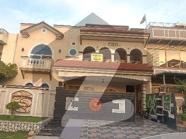 Brind new double storey house for sale cda approved