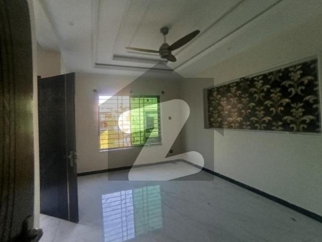 Brind new designer house for sale jinnah gardens phase 1