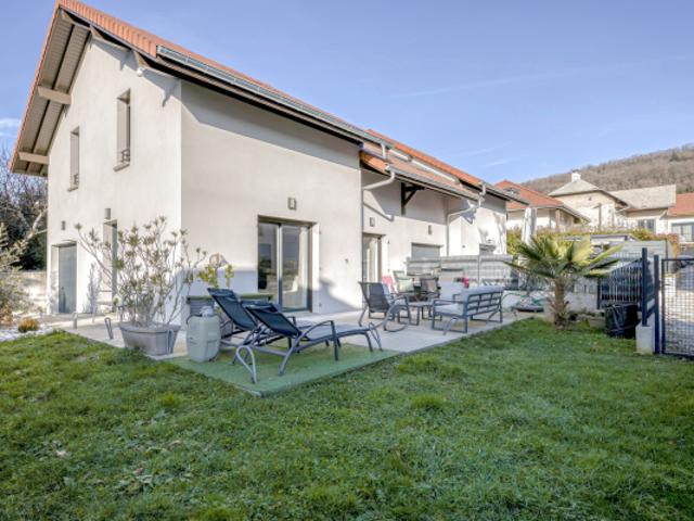 Brison saint innocent maison mitoyenne vue lac à vendre