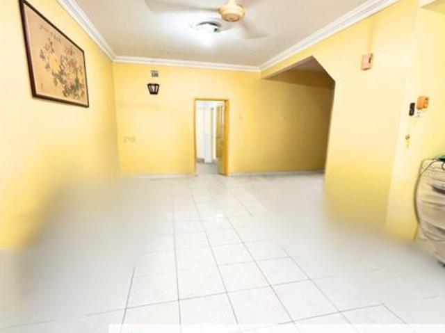 BRP 7/1 @ Bukit Rahman Putra 2sty Terrace House for sale!