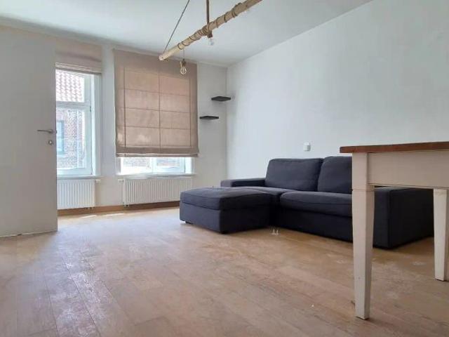 Brugge: centraal gelegen 2 slpk appartement