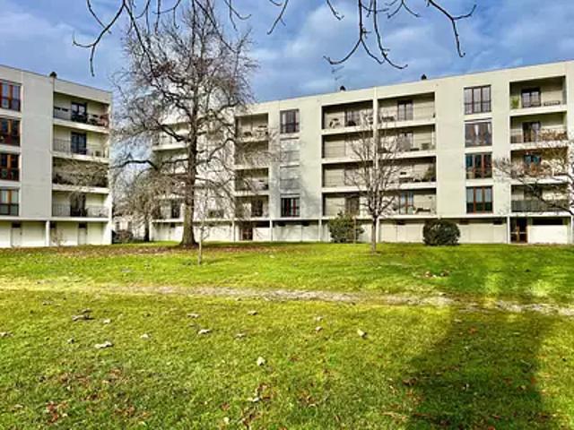 Bruges 33520 Achat / Vente appartement 4 pièces t4 parking