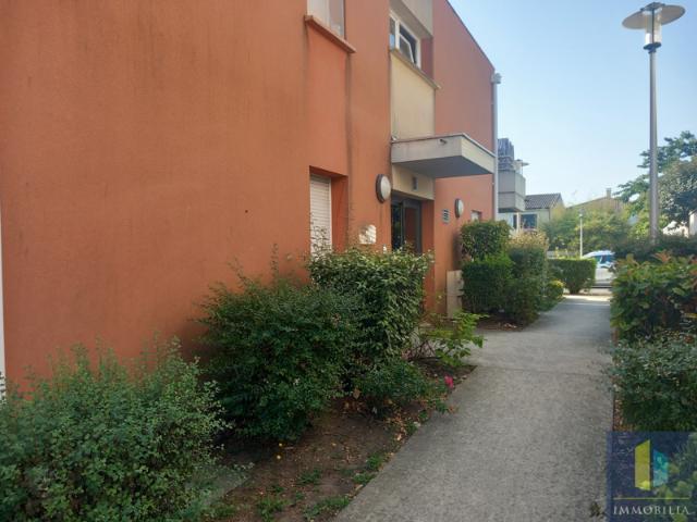 BRUGES LE TASTA APPARTEMENT T3 RDC AVEC PARKING, ENTIEREME