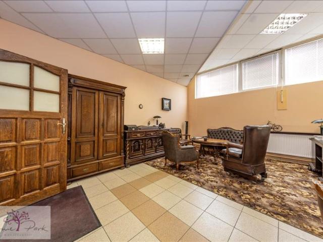 Brukowa 360 m², Łódź