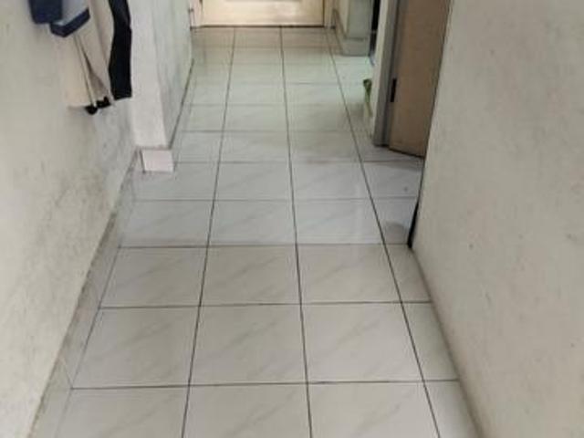 Brunsfield Riverview basic unit with 3 Bedrooms 2 Bathrooms