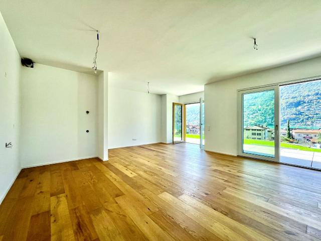 Brusino Arsizio – 4,5 Zimmer Wohnung mit grossem Garten und Seeblick
