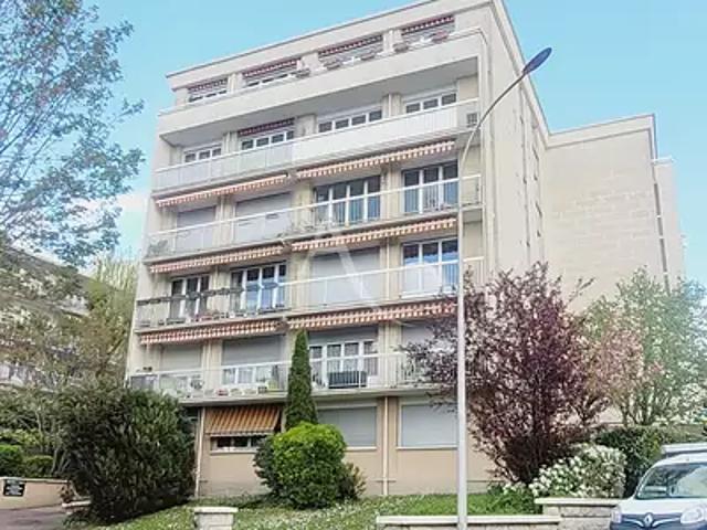 Bry sur Marne 94360 Achat / Vente appartement 2 pièces t2 cave parking