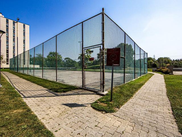 Bryden Apartments 1 Bedroom Apartment for Rent at 380/400 Waterloo Ave, Guelph, ON N1H None The Junction