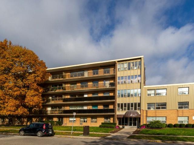 Bryn Mawr Apartments 1 Bedroom Apartment for Rent at 620 Berkshire Rd, Sarnia, ON N7V 1Y8 Rosedale