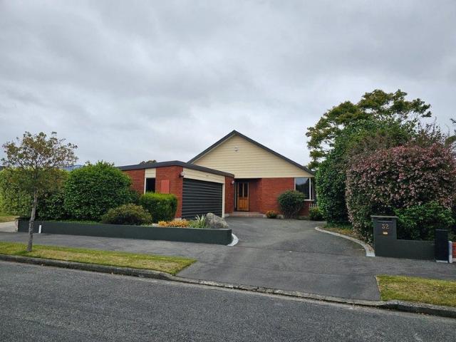 Bryndwr, 3 bedrooms