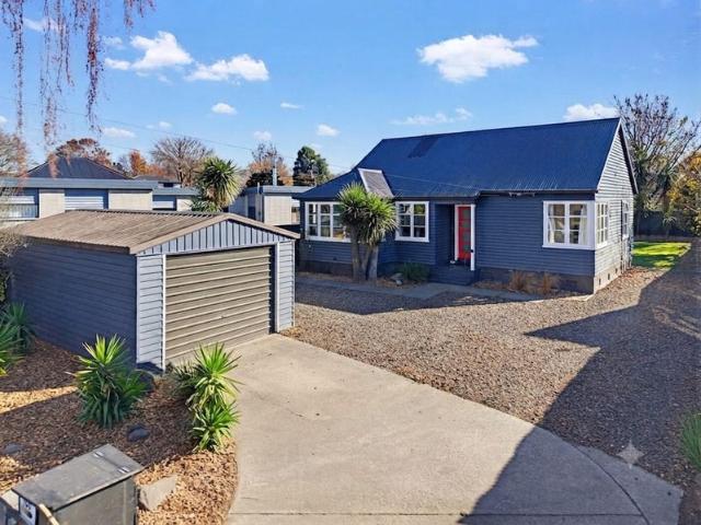 Bryndwr, 3 bedrooms