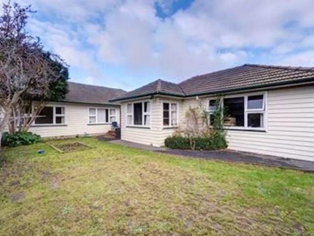 Bryndwr, 5 bedrooms