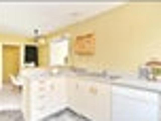 Bryndwr, 6+ bedrooms, $950 pw