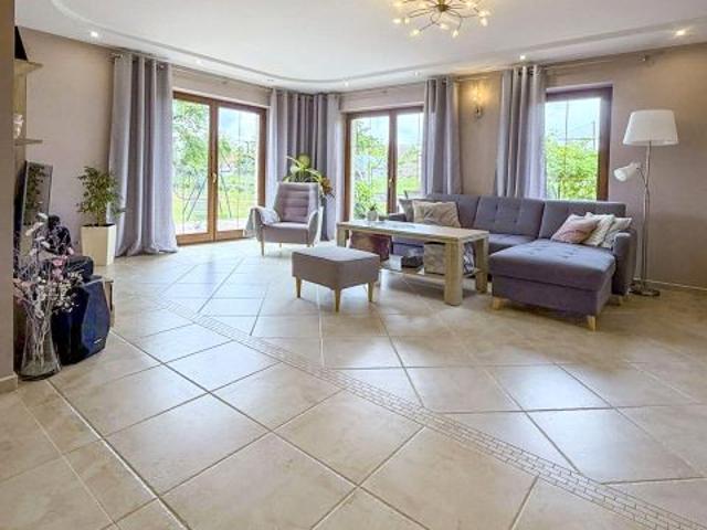 Dom 175 m², Niemodlin