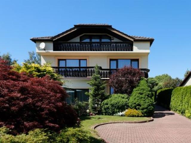 Brzezinka, 220 m² Dom