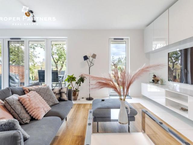Brzeziny 172 m², Warszawa