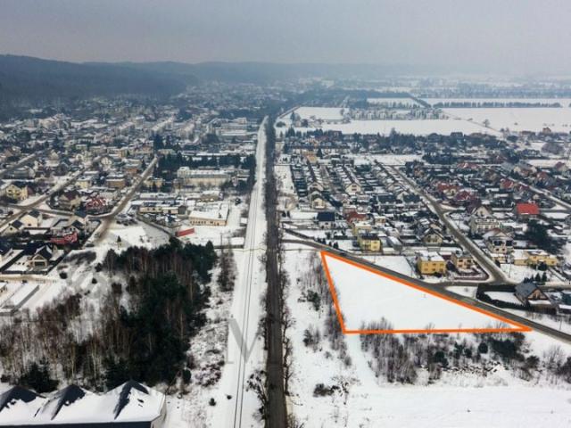 Brzozowa 2 614 m², Reda