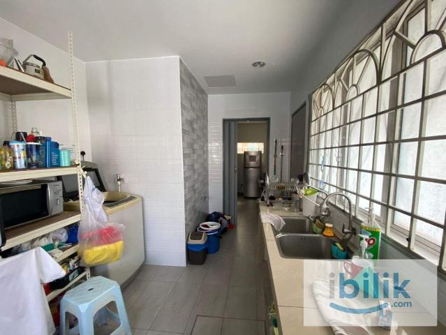 BU1 Room Toilet Attach