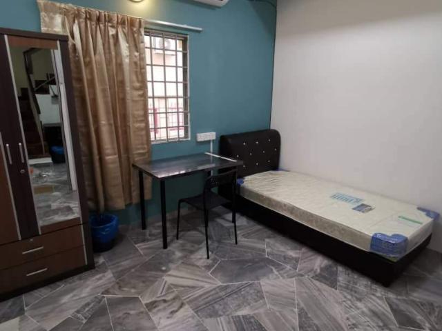 [BU 3 Room] Single room for rent at Bandar Utama BU3