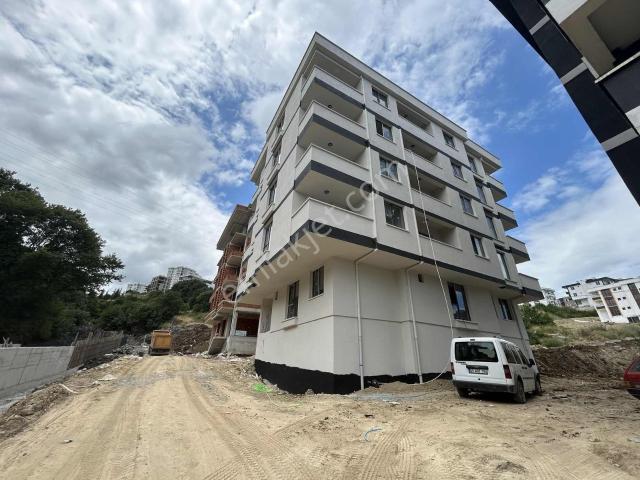 Bu Fiyat Kaçmaz! 1.250.000tl Kredi Bulvara Cephe 2. Kat 1+1