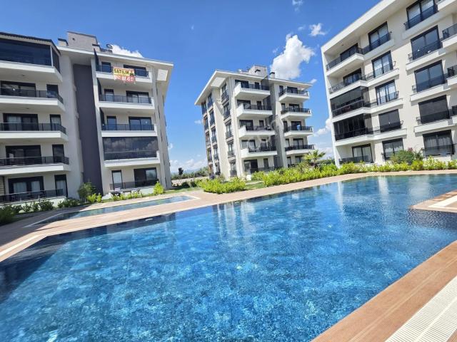Bu Fiyata 3+1 Yok / Havuz Ve Dağ Manzaralı / Cam Balkonlu