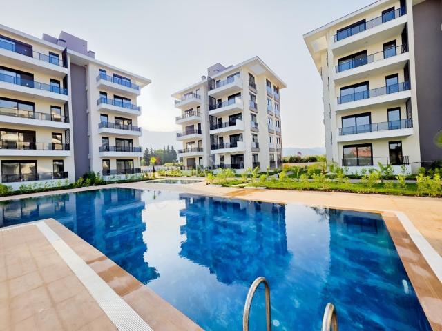 Bu Fiyata 3+1 Yok / Havuz Ve Dağ Manzaralı / Cam Balkonlu