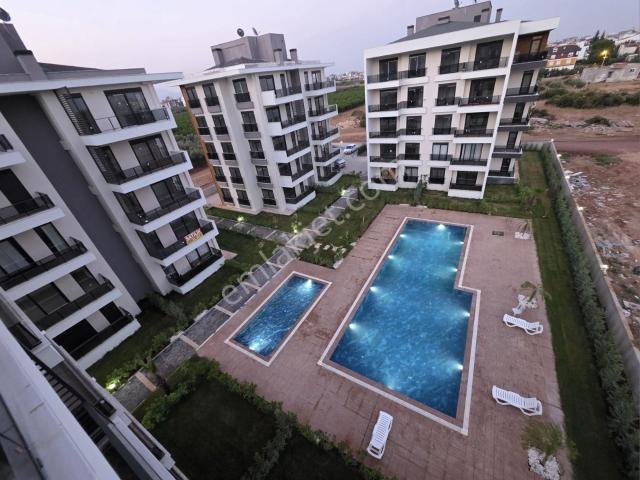 Bu Fiyata Yok / Ara Kat 1+1 / Havuzlu Sitede / Yeniköy