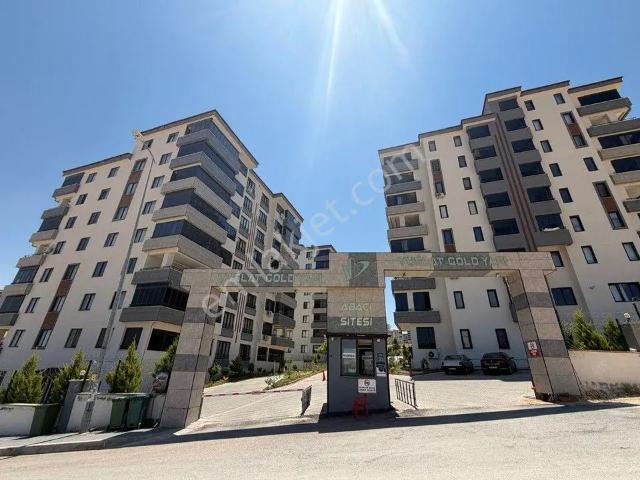 Büşra Özkalender'den Onkolojide Satılık 2.5+1 Daire