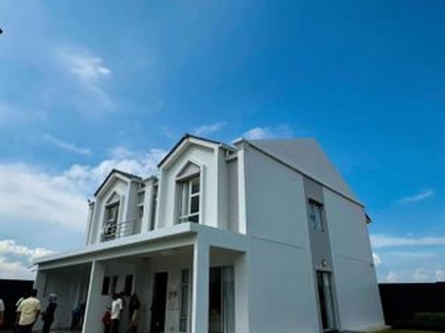 BUMI LOT 2 storey house for sale Mutiara Rini